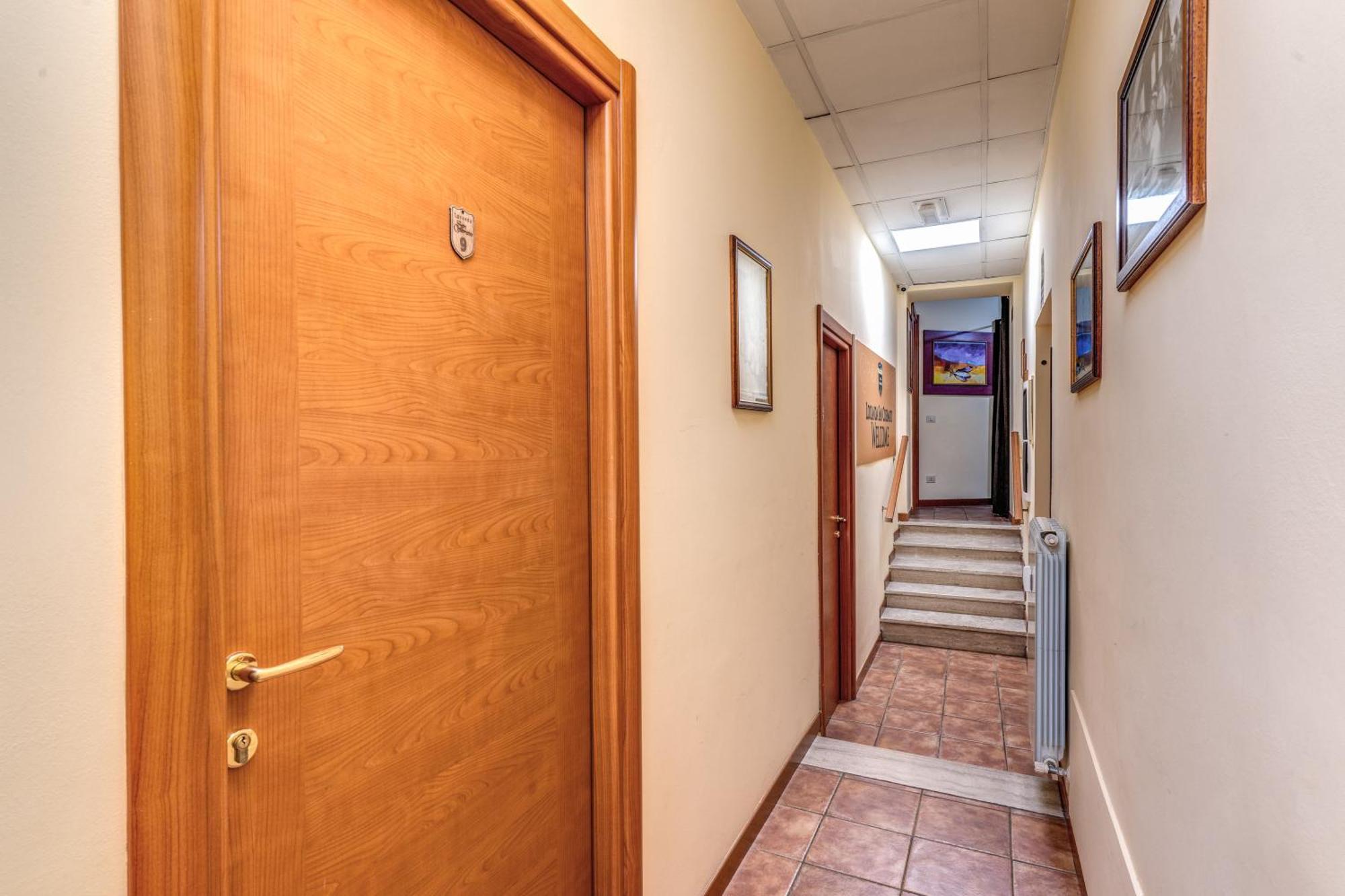 Locanda San Cosimato Рим Экстерьер фото